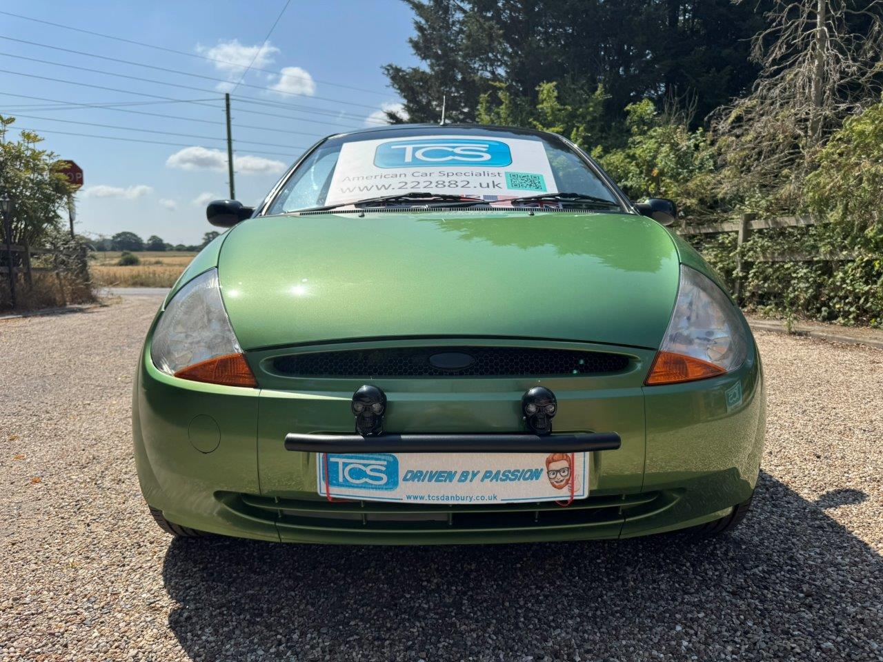None FORD KA 1.3 LUXURY A C 70BHP 5 SPEED HATCHBACK 2,995 APPLE GREEN PN3... photo